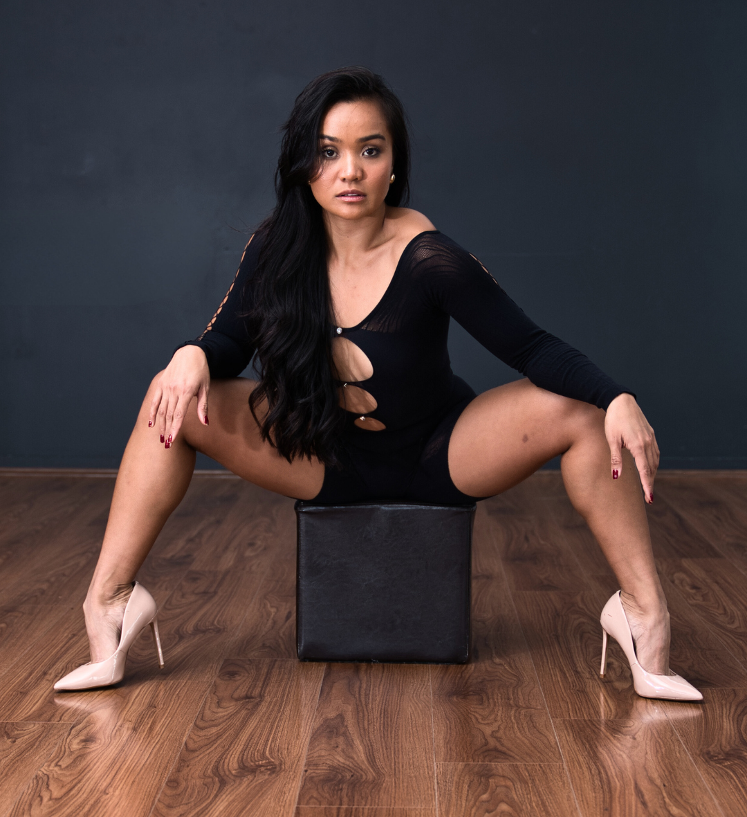 VOYEUR NUDE Vamp Heels